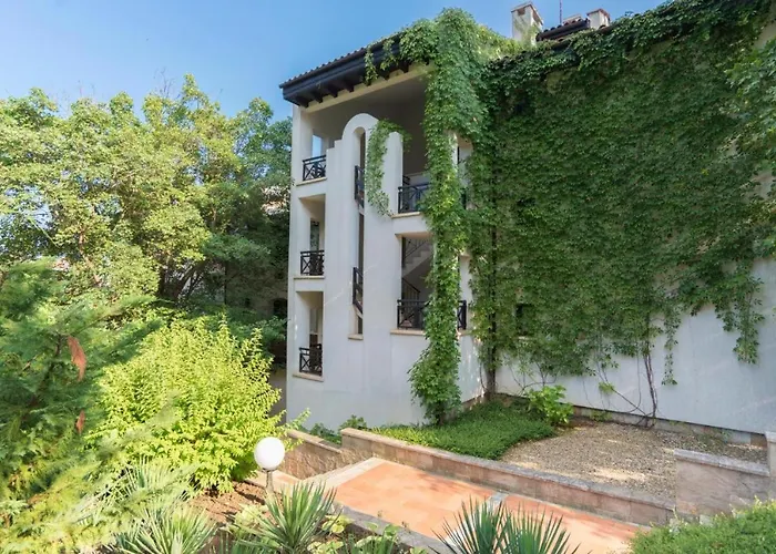 Апартамент Oasis & Cozy Лозенец